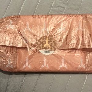 Jeffree Star Orgy palette